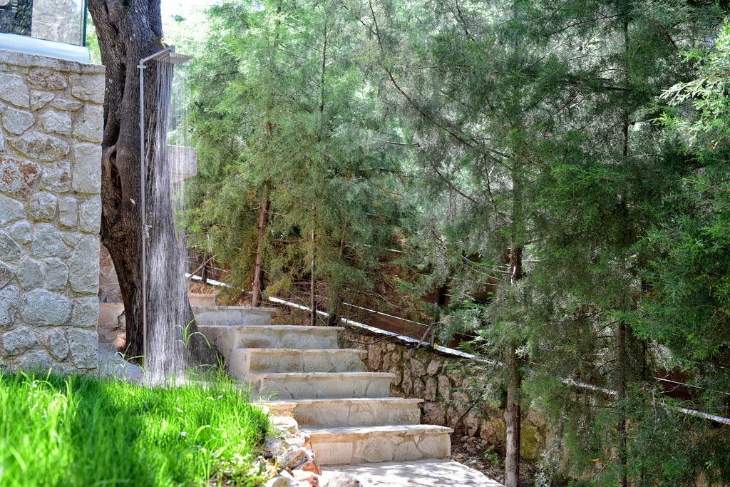 Mavres Luxury Studio Agios Matthaios  Luaran gambar